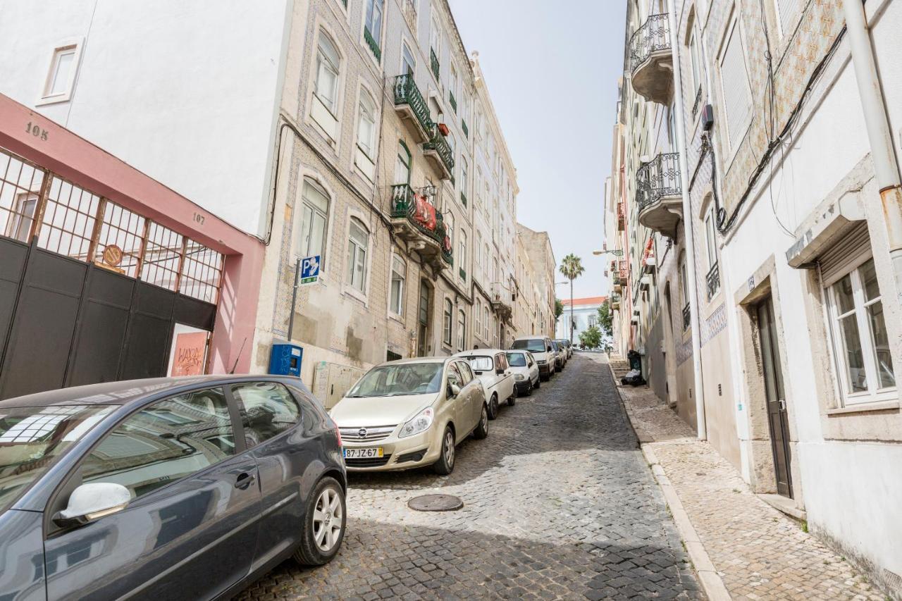 Feel Home In This Stunning Renovated Nest In Graca Lisboa Kültér fotó