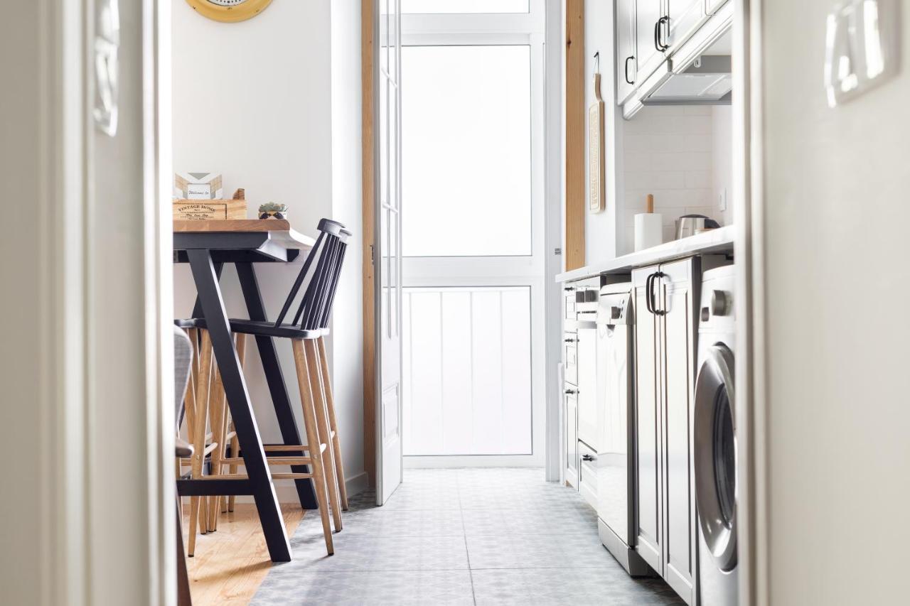 Feel Home In This Stunning Renovated Nest In Graca Lisboa Kültér fotó